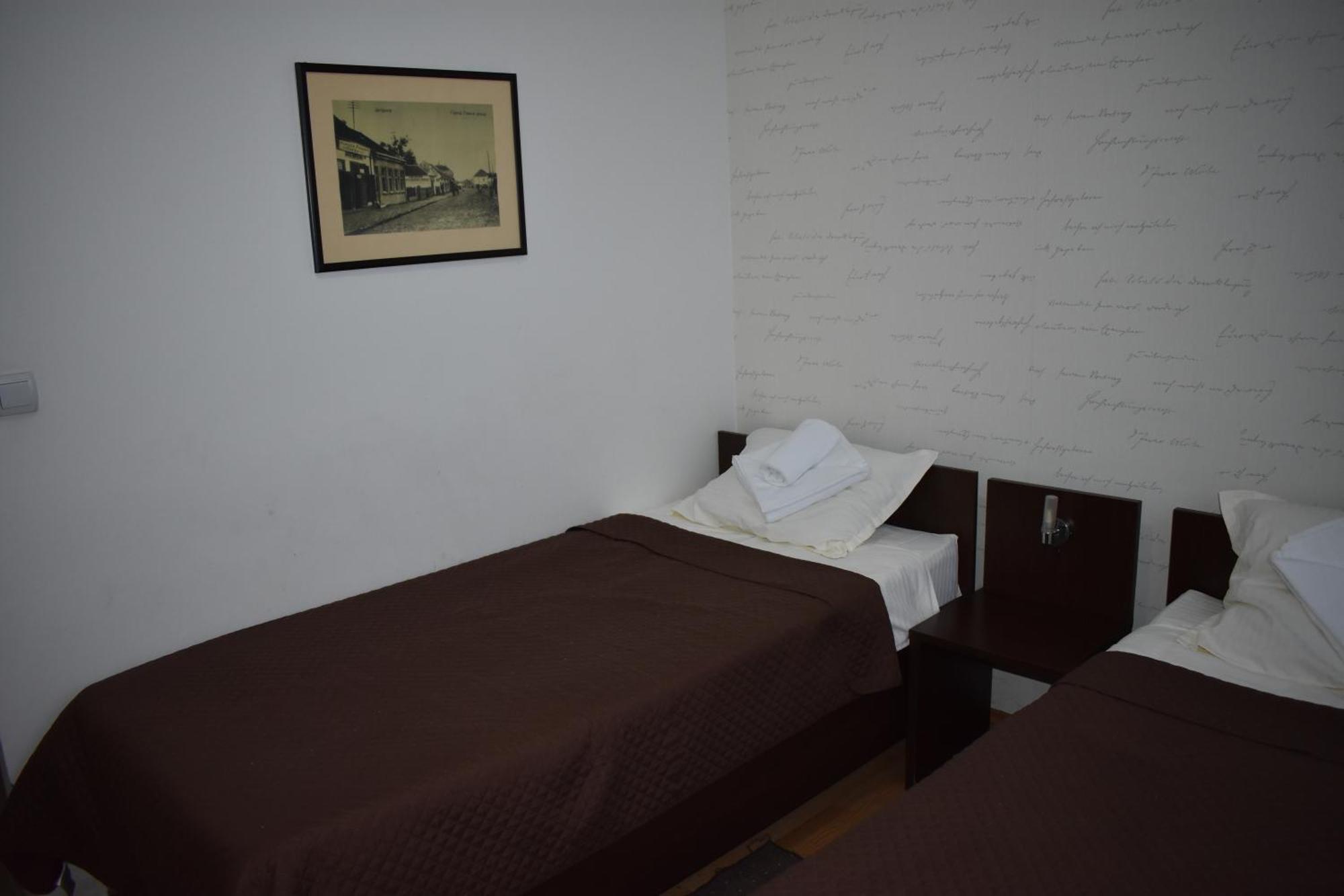 Garni Hotel Lion Jagodina Εξωτερικό φωτογραφία